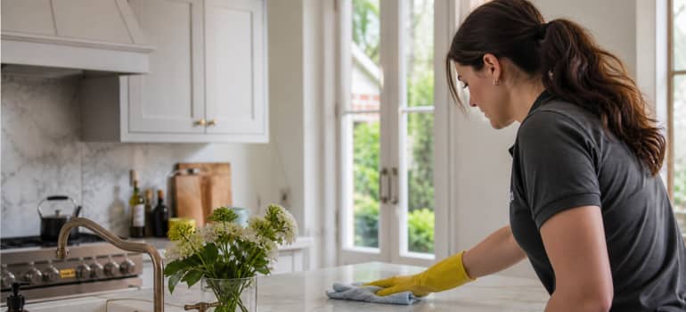 Illustration representing what to expect from a deep house cleaning